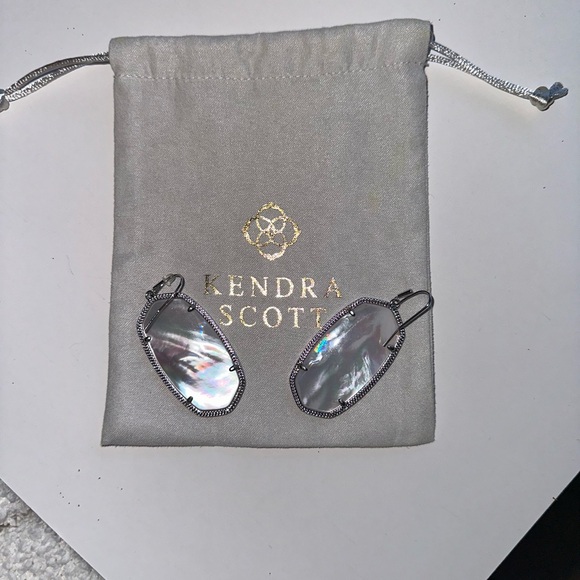 Kendra Scott Accessories - Kendra Scott Silver Mother of the Pearl Earrings
